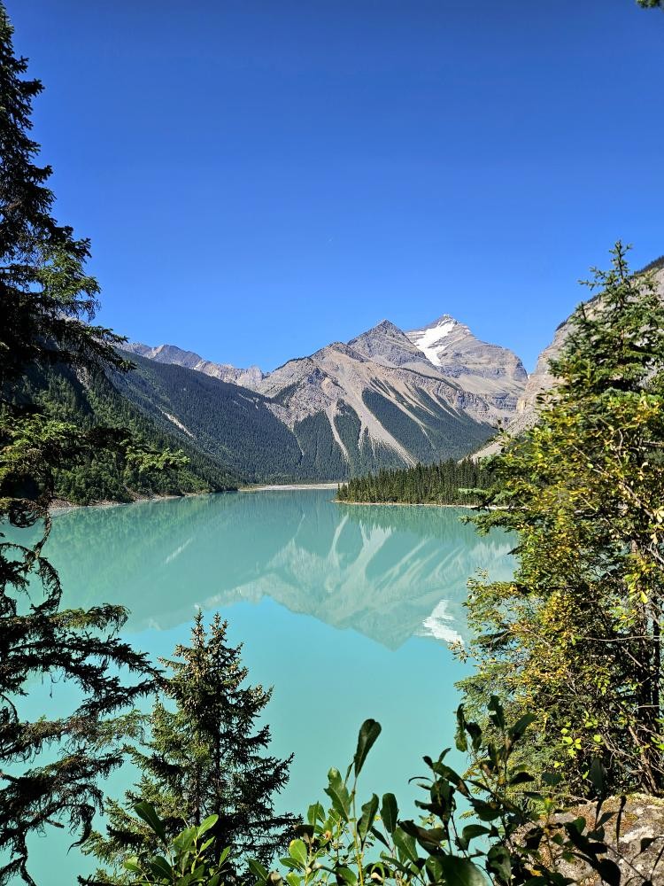 Hiking to Kinney Lake and Taking a Refreshing Dip
